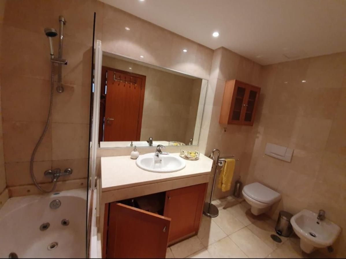 Appartement T1 Sea & Pool à Caxias Extérieur photo
